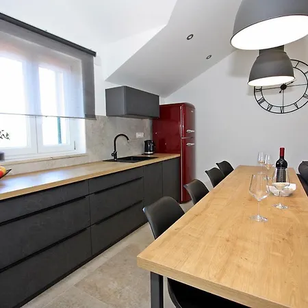 Apartman Gajka Apartman Supetar Kültér fotó